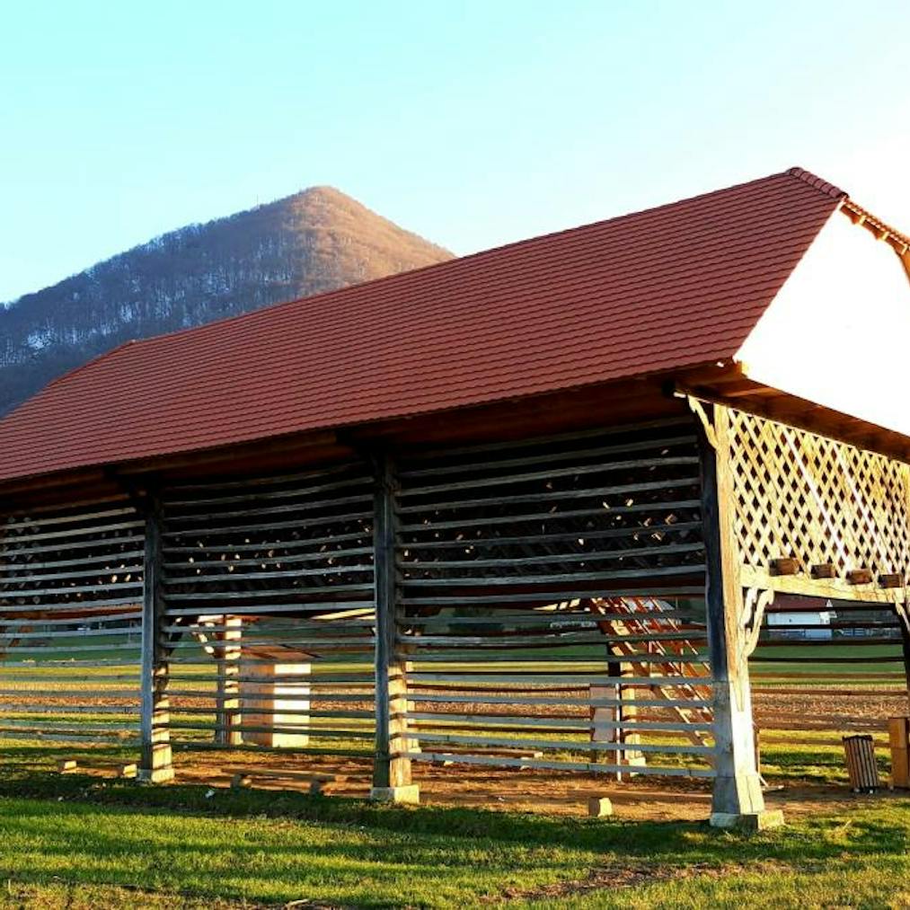 hayrack Čreti Poljčane